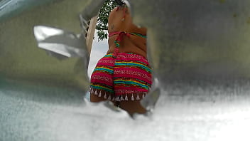 Preview 2 of Webcam Gloves - Mujer grabada en cabina al aire libre(EN PUBLICO)
