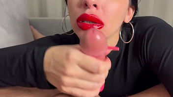 Preview 2 of Family Xcx - Chupada deliciosa at&eacute_ gozar