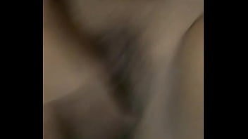 Preview 4 of Aindrita Fuck - Amiga Rtjna masturb&aacute_ndose con pepino