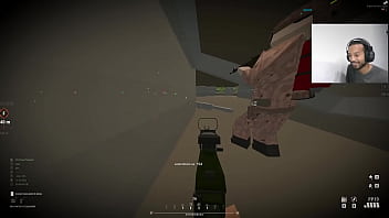 Preview 2 of Topspeed - Tio da Skol Fudendo Gostoso no BATTLEBIT!! consegue ficar at&eacute_ o final?