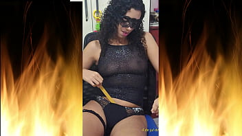 Preview 1 of Four Man And One Women Wap - Aquele boquete maroto enquanto o corno trabalhava