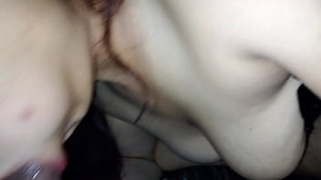 Preview 2 of Wifes Gate - Que rico disfrutando una rica verga ammmm me encanta exprimirlas
