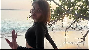 Preview 2 of Pakistani Mullah Sex - Marina Gold wetting her jeans shorts on the island