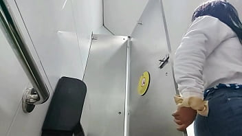 Preview 1 of Public Degrade Humiliate - Pervertido pone CAMARA ESCONDIDA en ba&ntilde_o publico en aeropuerto de MADRID