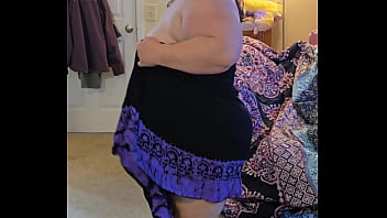 Preview 2 of Indian Mature Nude Aunty - Bbw dance and strip in black dress