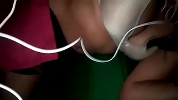 Preview 3 of Dwonlod Indo - Putita en el telefono