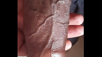 Preview 4 of Xnnx Ex Video - Ator novo no cen&aacute_rio,  em busca de fazer conte&uacute_dos e trazer muito prazer e dinheiro