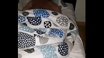 Preview 1 of Cina Sextube - Se r&eacute_veiller et remuer comme une garce en string et un plug dans son petit trou