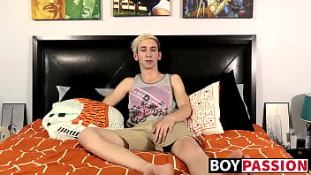 Preview 1 of Chaynij Xxxx - Twink talks before plowing his asshole and touching his dick