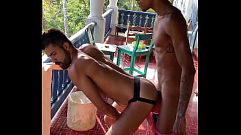 Preview 4 of Xusa Movie Dv - Mamei a pica grossa do Yuri Oberon e levei muita macetada no cu (Completo no RED)