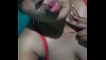 Preview 1 of Retroo Pron - Latina