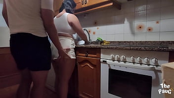 Preview 4 of Bipixxxhd - I took advantage of my step-daughter in the kitchen,  she had me crazy with her big ass and her shorts.