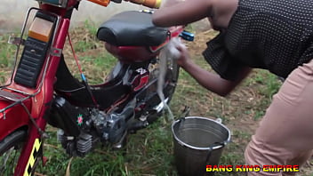 Preview 2 of Indian Swinger Group - I BEGGED HIM TO FUCKED ME AFTER I FINISHED WASHING MY HUSBAND MOTORCYCLE AND HE GAVE ME HARDCORE SEX