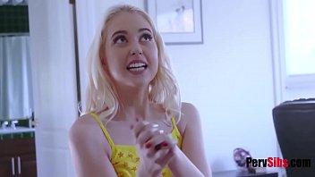 Preview 1 of Cojiendocom2 - stepSISTER is totally uninterested in cock-Chloe Cherry