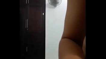 Preview 2 of Seachold Men Perkosa - 20-10 vừa địt em g&aacute_i vừa h&uacute_t cần trong nh&agrave_ nghỉ . Full HD