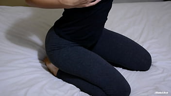 Preview 1 of Hook Up Barss Tulsavedeo - Yoga pants on her butt invited me to sex