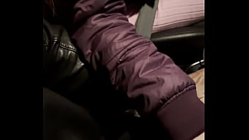 Preview 2 of Girl Masturbation Hd Movies - Me la chupa una desconocida que me llevo por la carretera.