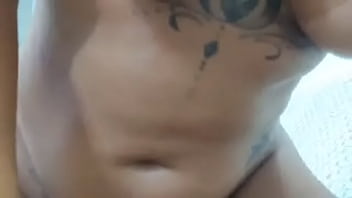Preview 1 of Xxx Kuria - Ele sempre faz um estrago no meu cuzinho, e eu adoro, vem ver.