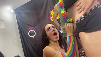 Preview 4 of Bad Step Daughter Imitates Wife - Farra de carnaval com amigos