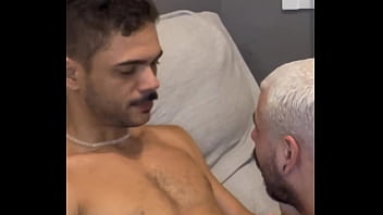 Preview 1 of Dorm Room Girls Fuck Party 18 2 - Quanto mais eu metia mais ele pedia rola - Assista Completo