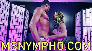 Preview 1 of Zkoppage5 - Slim Chick vs Big Black DICK