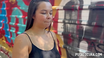 Preview 1 of Le Rompo El Culo - PutaLocura - Torbe pilla a tetona Melisa por la calle y tiene sexo cerdo con ella