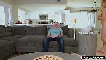 Preview 2 of Fisting In The Ass - MILF Teach Porn S19-E4 Not Looking At Stepmommy Aiden Ashley