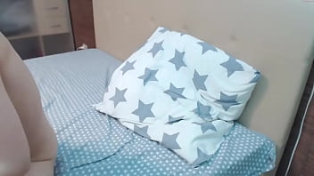 Preview 1 of Nesaporn Mobi Mom Friend - Amateur girl solo masturbation