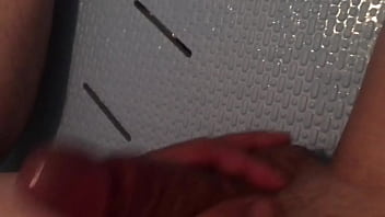 Preview 3 of Huge Facial Ebont - お風呂で今日もチントレ1