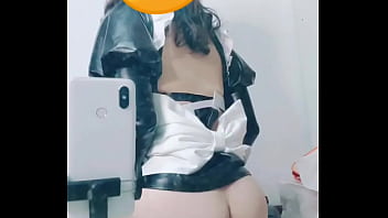 Preview 1 of Facesitting Threesome Jerking - 伪娘白兔瑟希自插骚穴