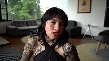 Preview 1 of Sleeping Moom Fack Hard - Sexo duro en FLIRT HOTEL Bogota,  todos los martes con la famosa MIA ALEXXXA