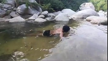 Preview 1 of Close Up Cctv - My stepsister in the river is very horny,  I end up taking her home,  I take advantage of the fact that we are alone and I end up fucking her big ass