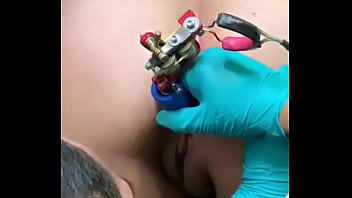 Preview 3 of Abigaile Jhonson Asshole - Tatuaje en el culo a la prima ana