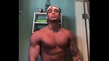 Preview 3 of Masturbation No Face - WWW.MAROMBAGAY.NET - Boy musculoso safado smoking