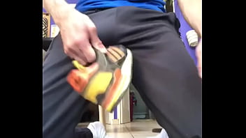 Preview 2 of Grab Penis In Bus - Le&ccedil_on de self ballbusting