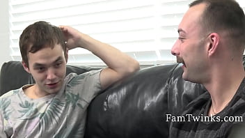 Preview 1 of Pacur - Who&#039_s Dick Felt The Biggest ?