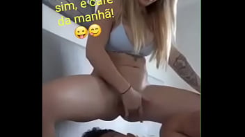 Preview 1 of Mom Ufym - Homem tem que acordar com caf&eacute_ na cama