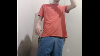 Preview 1 of Roomy Ball - Nerd de se exibindo de calcinha