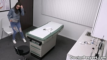 Preview 1 of Samle Hite Girl - At a yearly exam Maddy May is seduced by her perverted older doctor