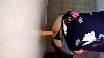 Preview 4 of Malayan Gir Hijab - V&iacute_deo de verificaci&oacute_n