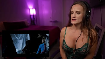 Preview 1 of Nude Targa Leche - Muscle Mommy Reacts - Trick &#039_R Treat Was Not What I Expected