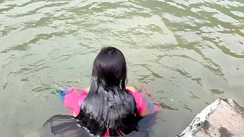 Preview 2 of Malika Singh - गाव की लड़कि कपड़ा धो रही थी तभी जाकर जबरदस्ती चोदा। उसका mms वीडियो लिक
