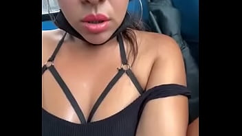 Preview 2 of Girls Ripping Each Other Clothes - Morena cavala se masturbou em &ocirc_nibus p&uacute_blico