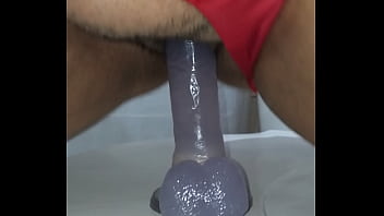 Preview 3 of Romaintic Sex Hd - Gordinha no consolo