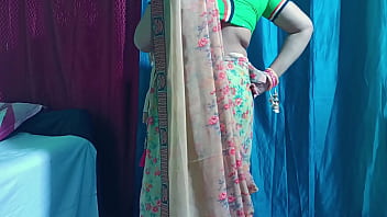 Preview 2 of Naria Maza - Desi wife komal got rough sex with her neighbour dever before valentine&#039_s