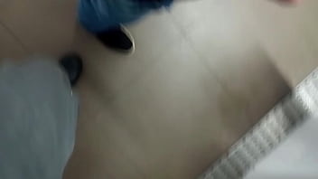 Preview 3 of Tieht Small - Trabalhandor fazendo banheirao da academia