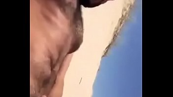 Preview 4 of Docom Xxx - En la playa