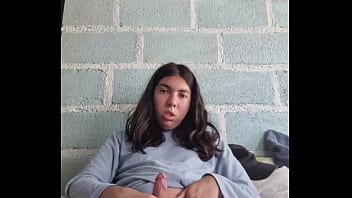 Preview 3 of Soti Hue Bhabii Ko Choda - Una paja en mi cumplea&ntilde_os por no tener regalos