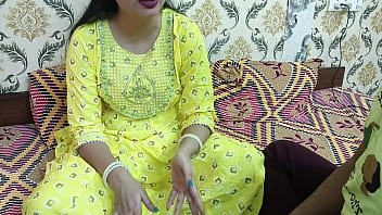 Preview 1 of Massaga Porn Sex - Indian Valentine special-StepBrother proposed Saara her step sis. But hide the real plan with hindi