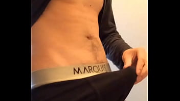 Preview 3 of Orgasme De Ma Femme - Verga dura apenas cabe en mi boxer